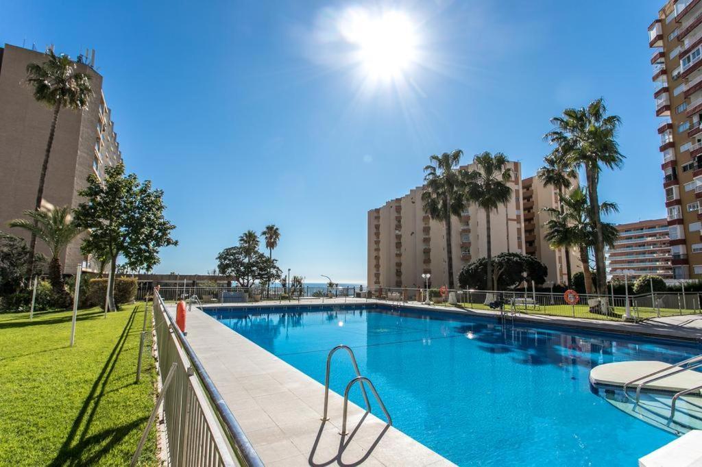 Apartamento Benalmadena Puerto Marina Leilighet Eksteriør bilde